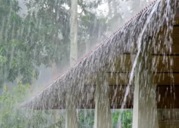 Hava dəyişir: Yağış və ŞİMŞƏK gözlənilir – XƏBƏRDARLIQ