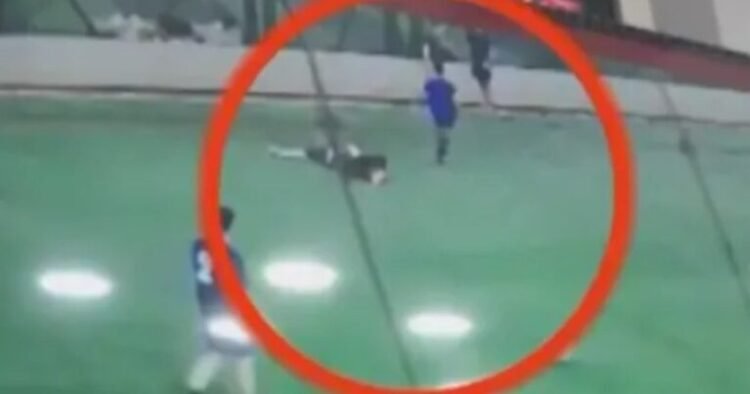 Bakıda stadionda FƏCİƏ: 27 yaşlı gənc həyatını itirdi – VİDEO