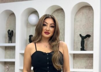 “Qadın kimi xoşbəxt ola bilmədim” – ŞOK ETİRAF