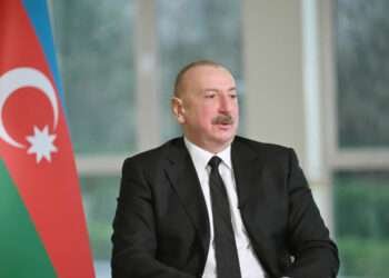 İlham Əliyev: Bakıda 5 hektarlıq “Özbəkistan” parkı SALINIR