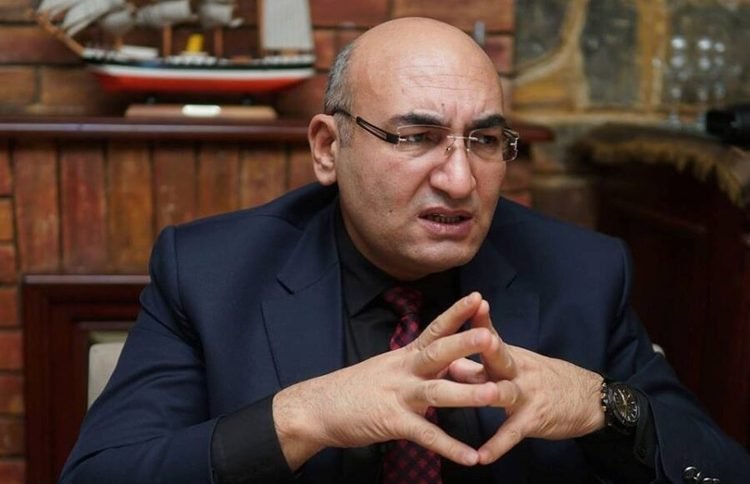 Partiya sədrindən SKANDAL təklif: “Fahişəlik leqallaşdırılmalıdır”