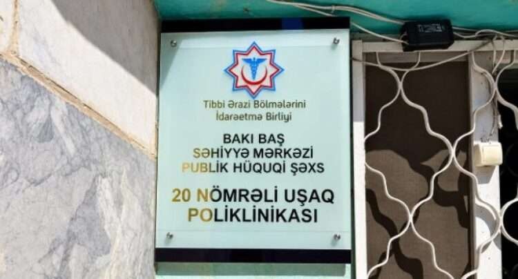 Uşaq Poliklinikasında qeydiyyat problemi: Vətəndaşlar yarım saat gözləyirlər – Şikayət