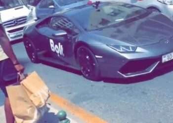 Bakıda taksi sifariş etdi, qarşısına LAMBORGHİNİ gəldi – VİDEO