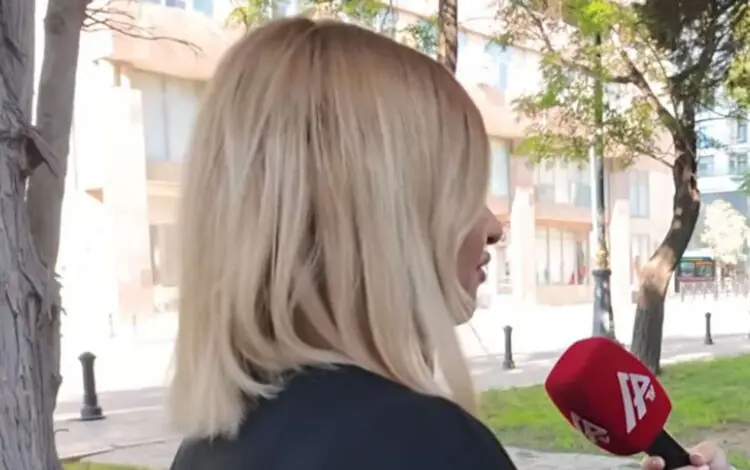 “SMM kimi işə götürüldüm, amma xadimə, ofisiant kimi istifadə edirdilər” – VİDEO
