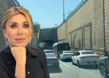 “1 saatdır tıxacdayıq, hələ dərslər başlamayıb” – Video