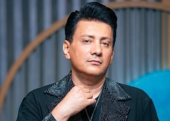 Rusiya azərbaycanlı aparıcıya qadağa qoydu