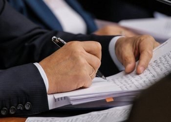 Bu Şəxslər Dövlət Qulluğu Vəzifəsini Tuta Bilməyəcək — Yeni Layihə