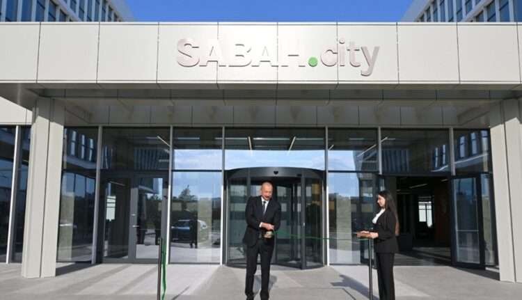 İlham Əliyev “SABAH.city”nin açılışında
