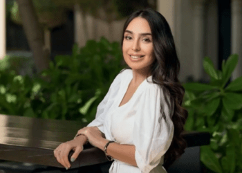 Leyla Əliyeva Nüsrət Kəsəmənlinin şeirini səsləndirib — VİDEO