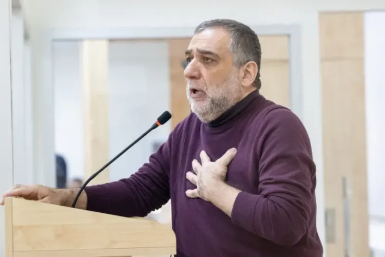 Vardanyan həbsxanadan oğurluqla məşğuldur