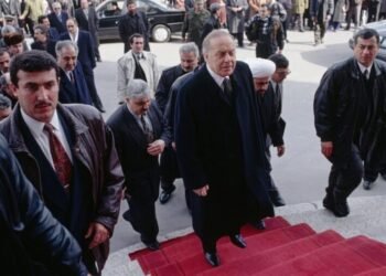 Rusiya mane olmaq istədi, Heydər Əliyev xalqa səsləndi – Ölkənin taleyini dəyişən hadisə