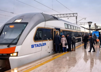 Sürət qatarında nasazlıq – sumqayıtlılar yollarda qaldı
