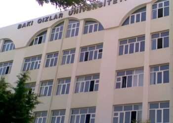 Bakı Qızlar Universitetinin bütün tələbələri köçürüldülər