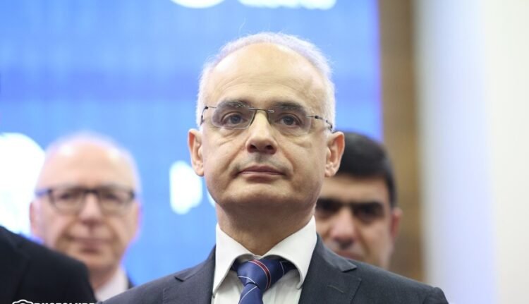 Erməni müxalifət yenə Azərbaycanla qorxudur