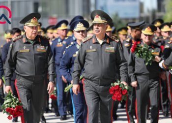Zakir Həsənov və Kərim Vəliyev Zəfər parkını ziyarət etdi – Foto