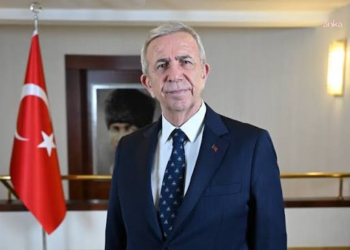 SON DƏQİQƏ! Mansur Yavaş CHP-dən GETDİ