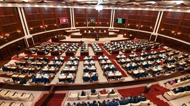 Onlar 20 il gəlir vergisi verməyəcək