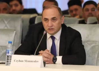 Hər şagirdə görə məktəbə vəsait ayrılacaq – Deputat yeni sistemin detallarını AÇIQLADI