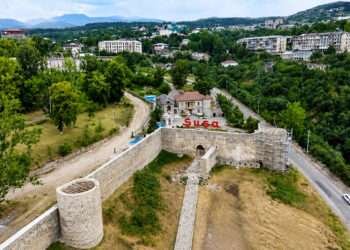 Şuşada tarixi abidələrə yazı yazanlara XƏBƏRDARLIQ