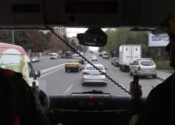 Bu avtomobillərə dərhal yol verin! – Müraciət