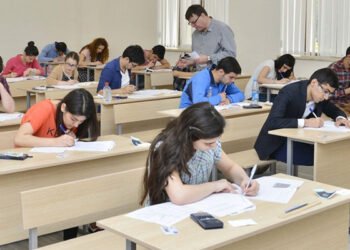 Bağlanan kolleclərin məzunları universitetə qəbul ola biləcəklər?