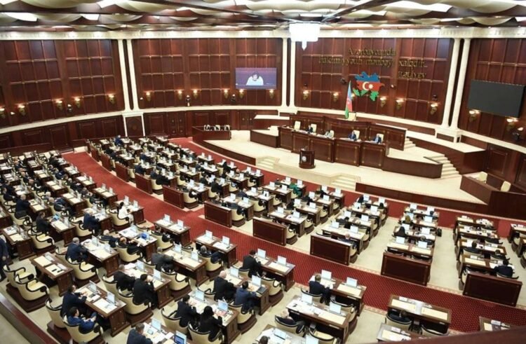 Milli Məclisin növbəti plenar iclası keçirilir