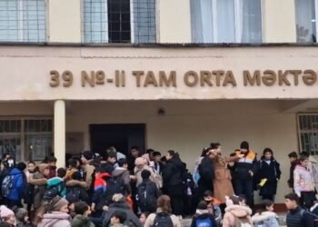 Azərbaycanda dərslər 2 saat gec başlaya bilər