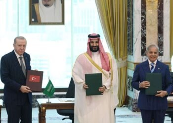 “Məkkə Sazişi” bölgəni dəyişir: Türkiyə və Pakistan Səudiyyə Ərəbistanına qoşun göndərir