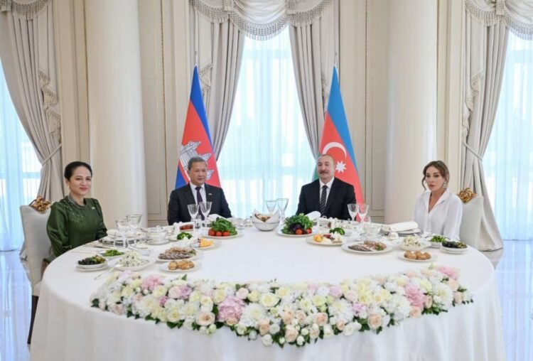 İlham Əliyevin adından Manetin şərəfinə rəsmi nahar verildi