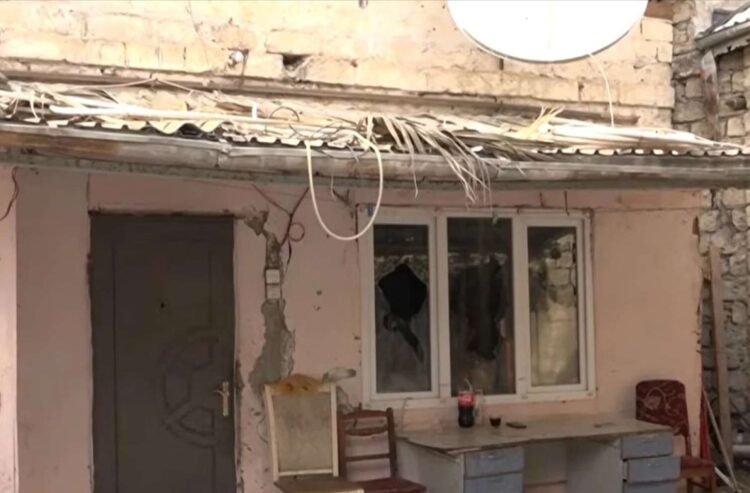 Kirayəçi və ev sahibi arasında qalmaqal: “Beş qadın hücum çəkdi” – VİDEO