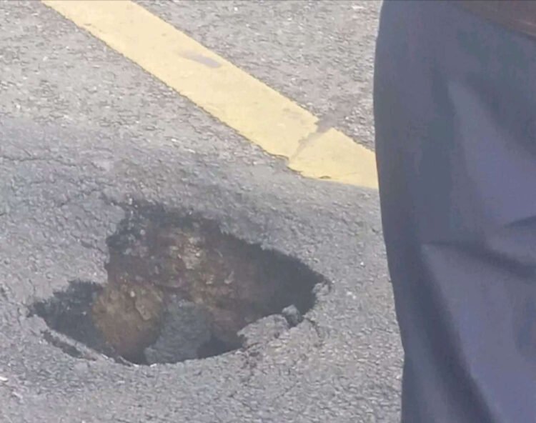 Bakıda yol çökdü – FOTO