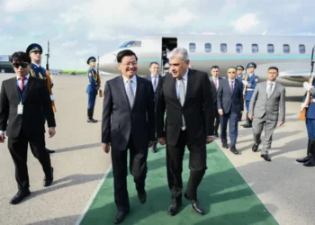 Laos Prezidenti Azərbaycana rəsmi səfərə gəldi