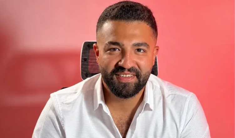 Tanınmış aparıcı televiziyaya qayıdır