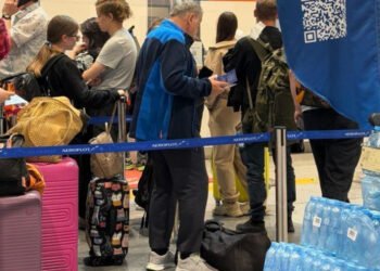 Rusiya səmasında xaos: Vnukovo da daxil olmaqla, 15-ə yaxın aeroport dayanıb