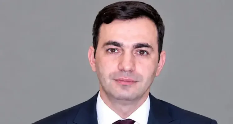 İcra başçısı ona vəzifə verdi