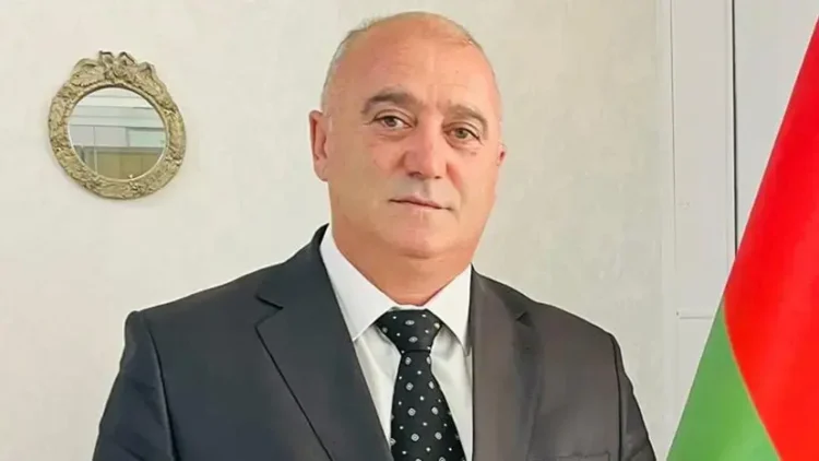 Xanəndə Araz Məmmədovun Vəziyyəti Ağırlaşıb Aparata Qoşuldu