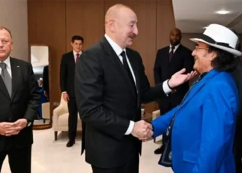Prezident Bakıda dünya şöhrətli müğənni ilə görüşdü