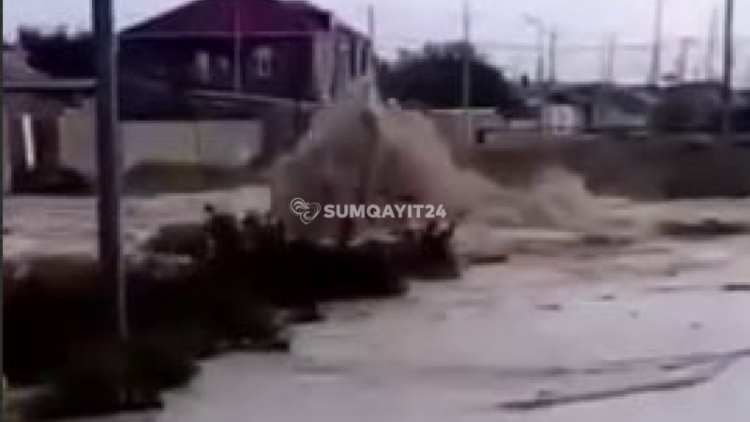 “Stansiya Sumqayıt”da evləri su basdı – sakinlər danışdı