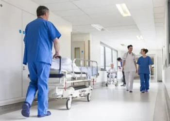 Sumqayıtda 9-cu sinif şagirdi bıçaqlandı, məktəbli saxlanıldı