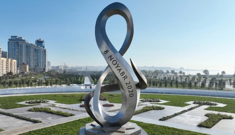 Kambocanın Baş naziri Zəfər parkını ziyarət edib