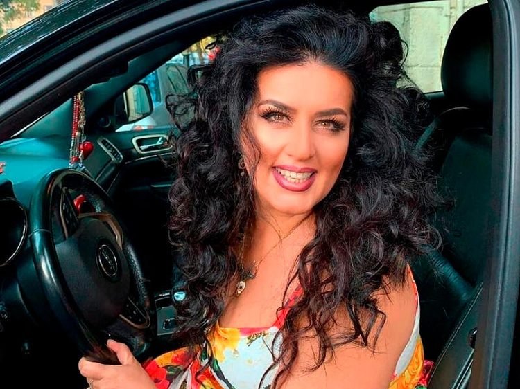 Elza başına quş yumurtası qoydu-FOTO