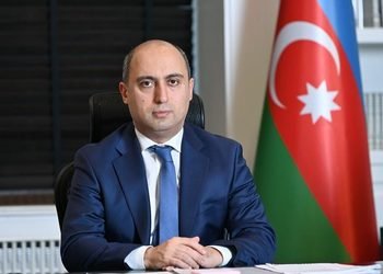 Emin Əmrullayevdən Müəllimlərlə Bağlı YENİ ƏMR – Siyahı