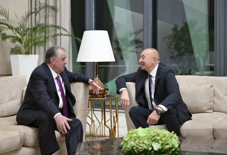 İlham Əliyev Tacikistan Prezidenti İlə Görüşdü