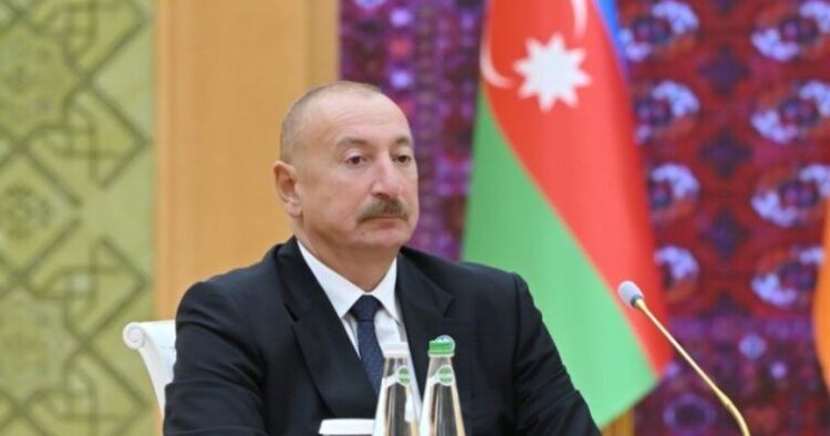 İlham Əliyev: Azərbaycan regionun əsas nəqliyyat qovşaqlarından biri kimi mövqelərini möhkəmləndirir