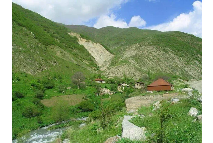 Qərbi Azərbaycanın Keypəşən kəndi: Məliklilər tayfasının qədim yurdu